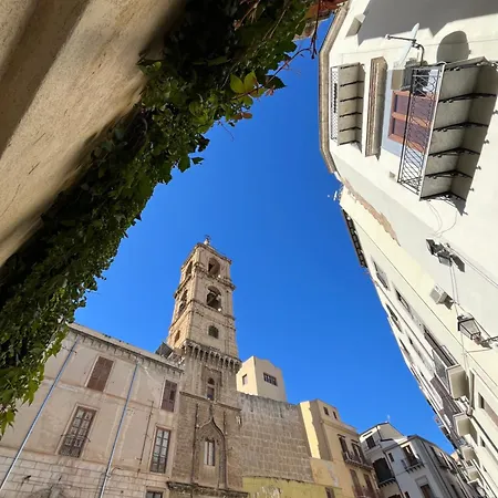 Bohemien Near Quattro Canti