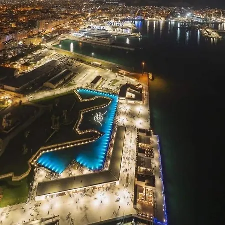 Bohemien Near Quattro Canti *